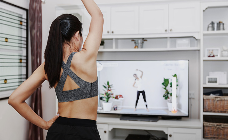 Digital Fitness in the Form of a Live Stream Yoga Class