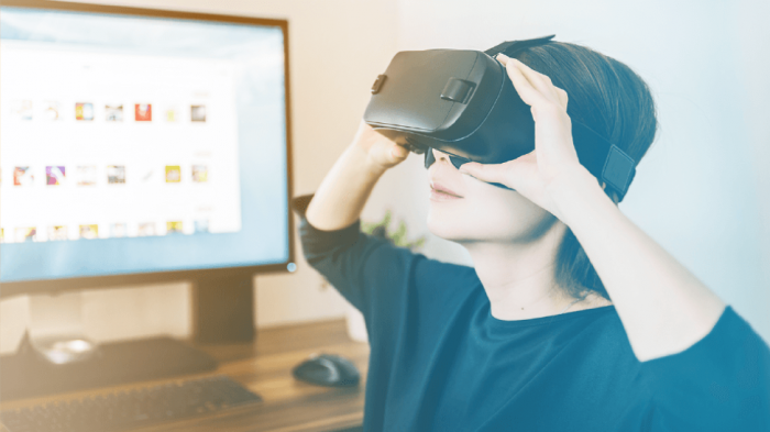 Virtual Reality in Live Commerce